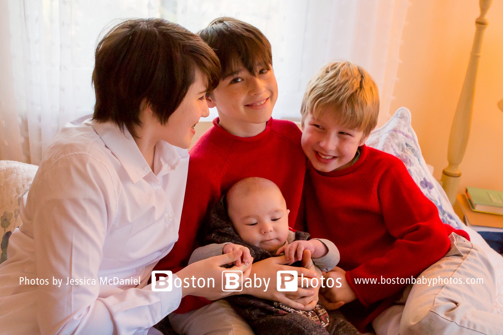 Milton MA Four kids photoshoot - and baby makes six!